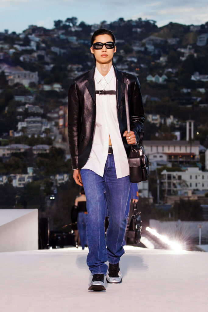 Versace A/I 23/24 - Credits Launchmetrics/Spotlight
