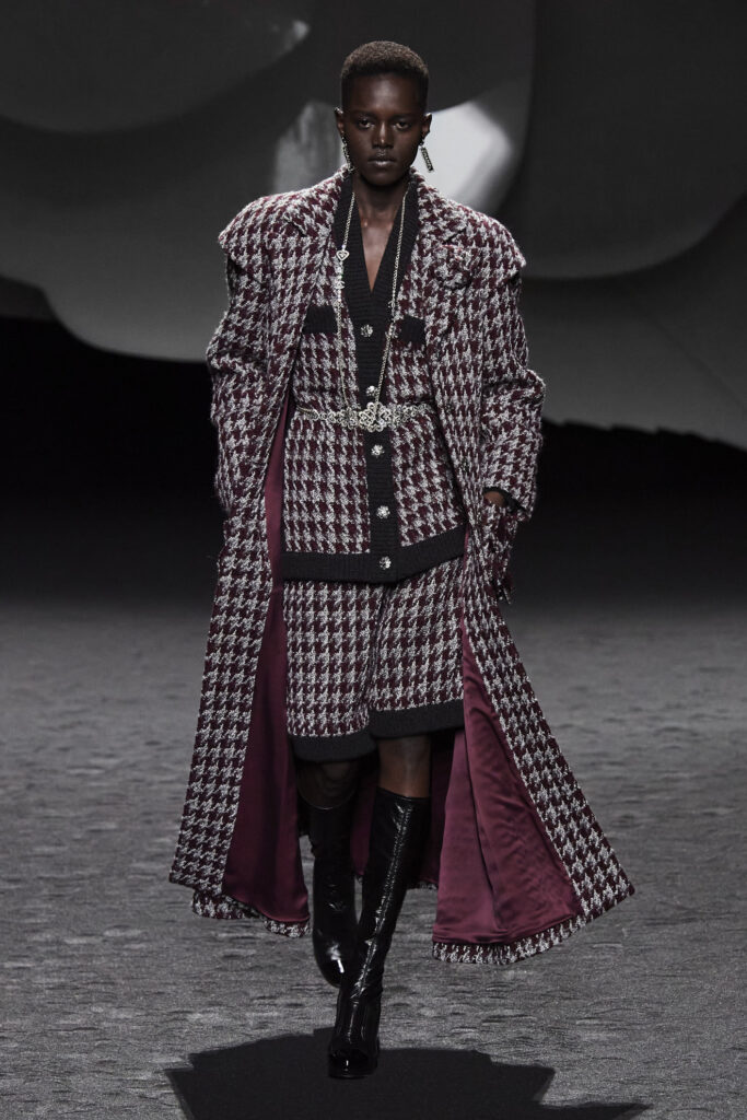 Chanel A/I 23/24 - Credits Launchmetrics/Spotlight