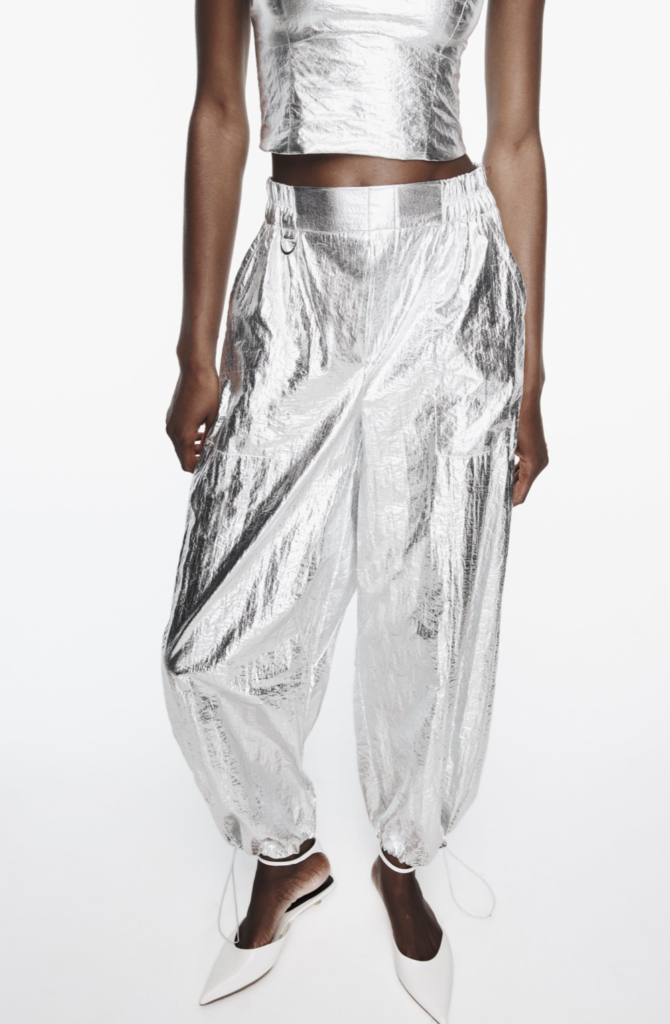 pantaloni larghi metallizzati zara