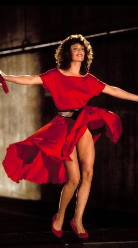 Stayintrend Kelly Lebrock in La signora in rosso