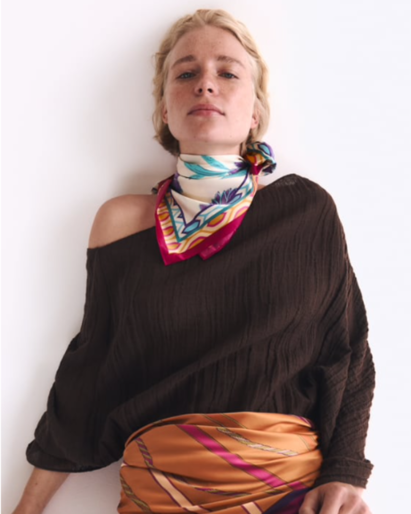 ZARA FOULARD