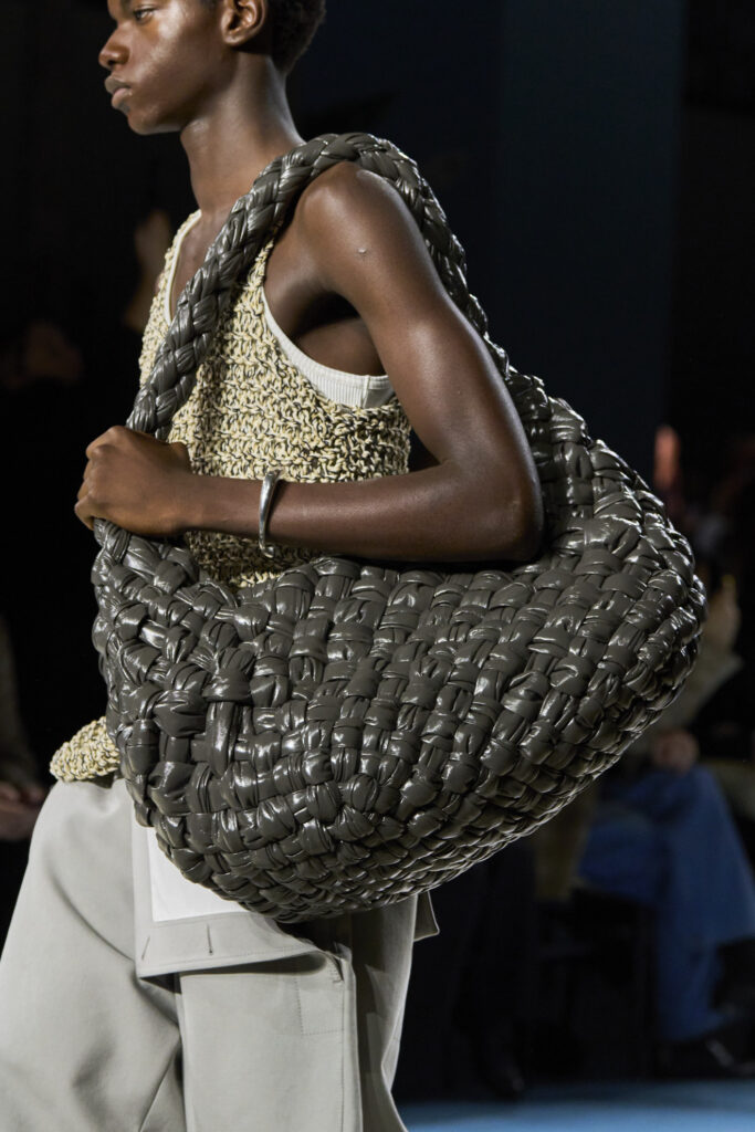 Bottega Veneta P/E 24 - Credits Launchmetrics/Spotlight