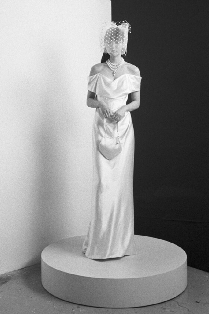 Abito Nova Cocotte - Courtesy Vivienne Westwood