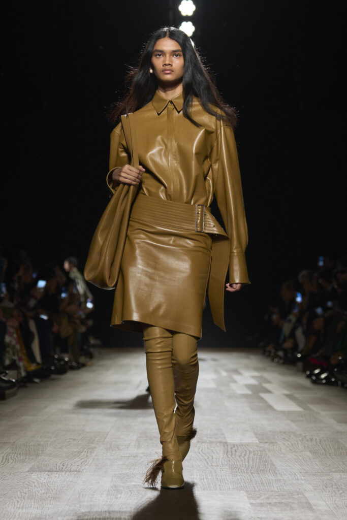 Ferragamo F24