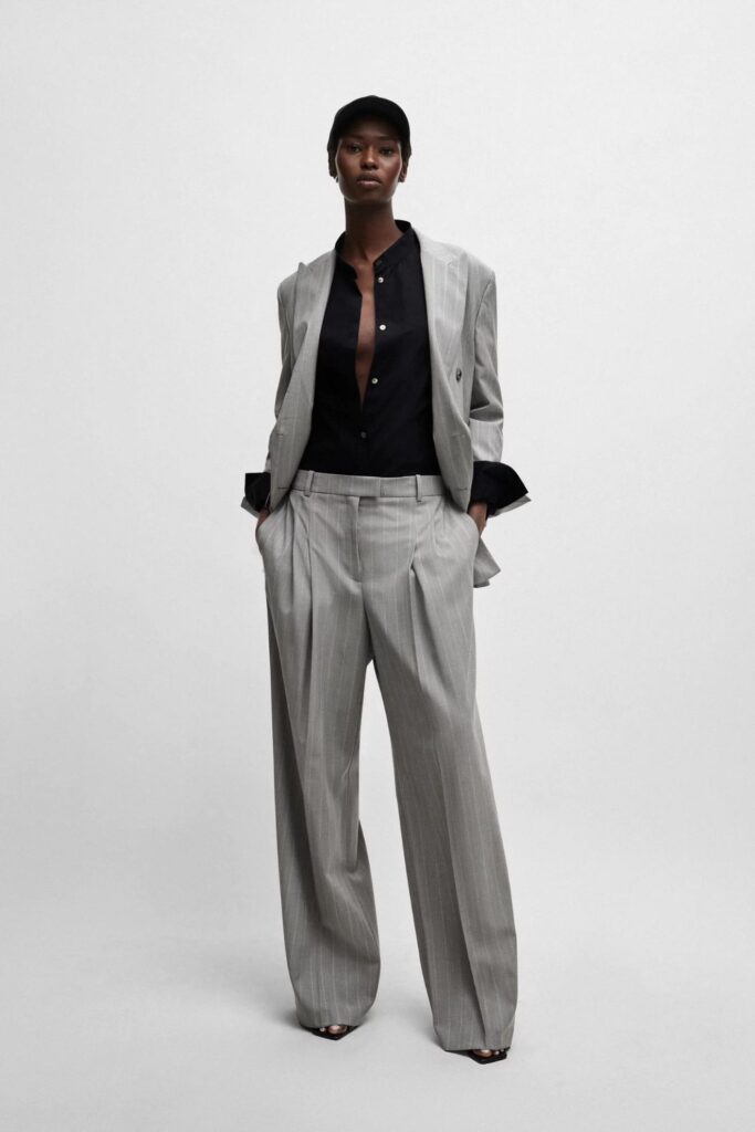 Naomi x Boss