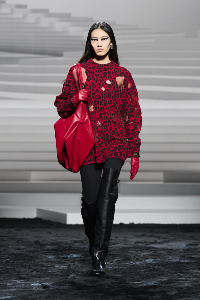 Versace F24