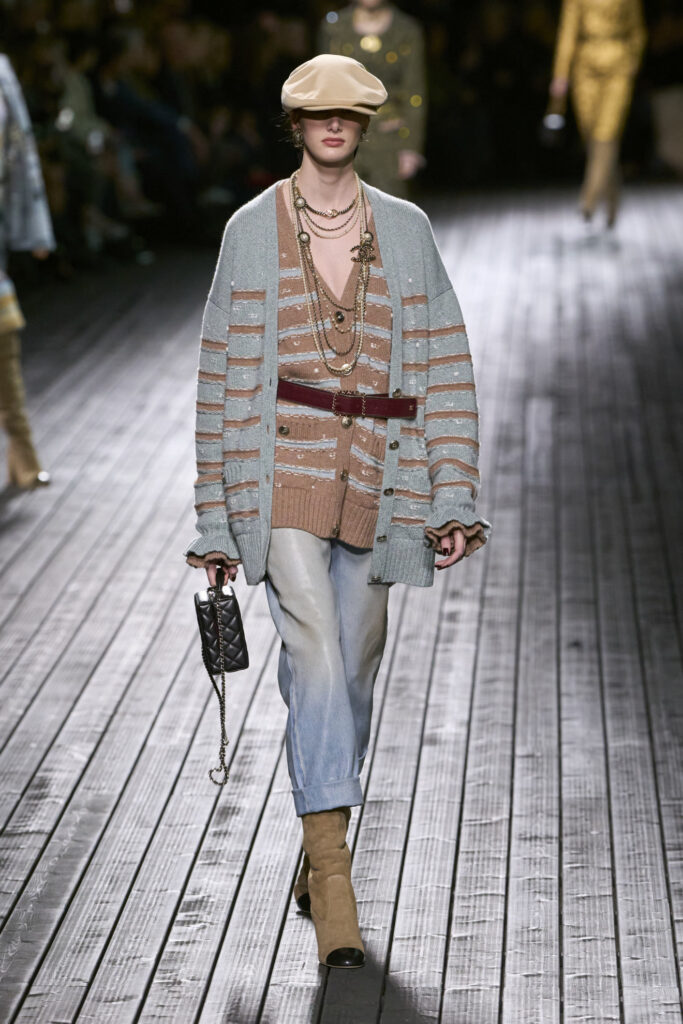 Chanel F24