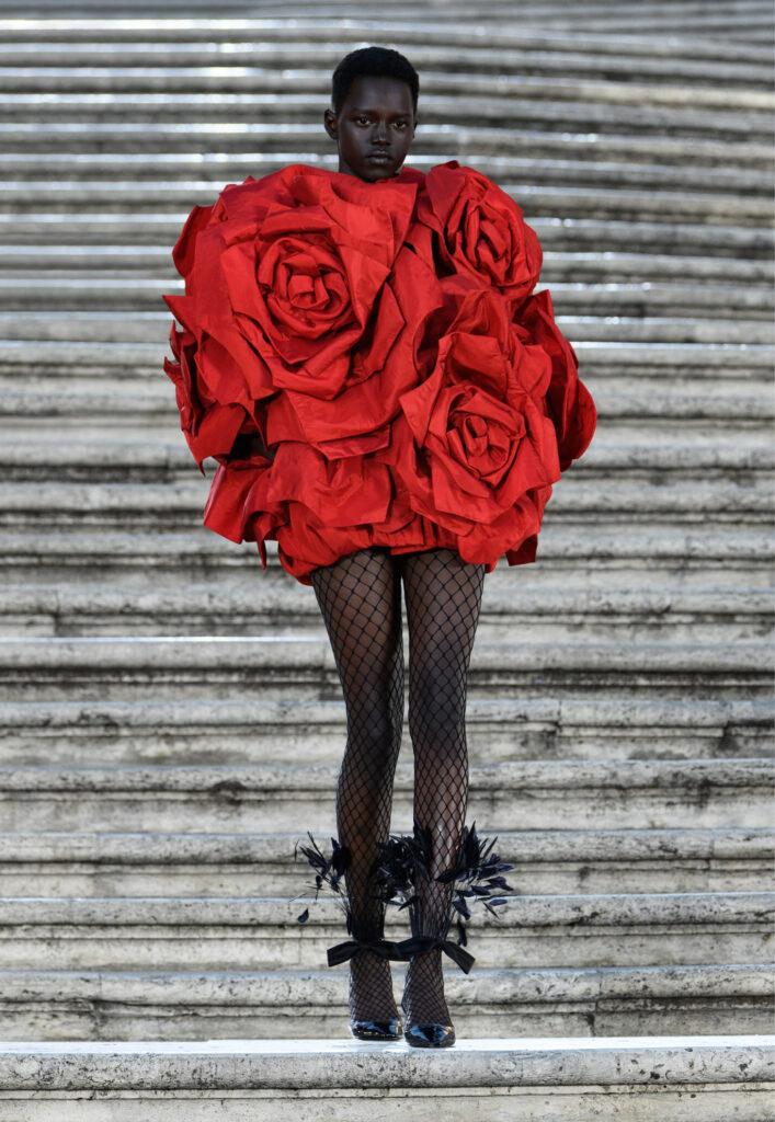 Valentino Haute Couture A/I 22/23 - Credits Launchmetrics/Spotlight