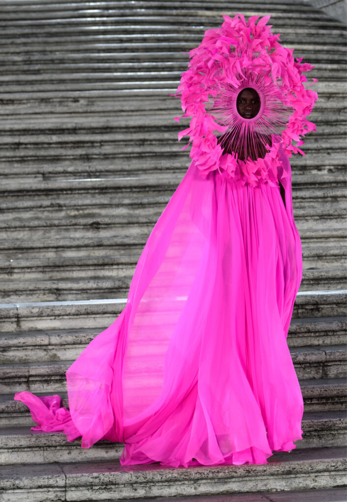 Valentino Haute Couture A/I 22/23 - Credits Launchmetrics/Spotlight