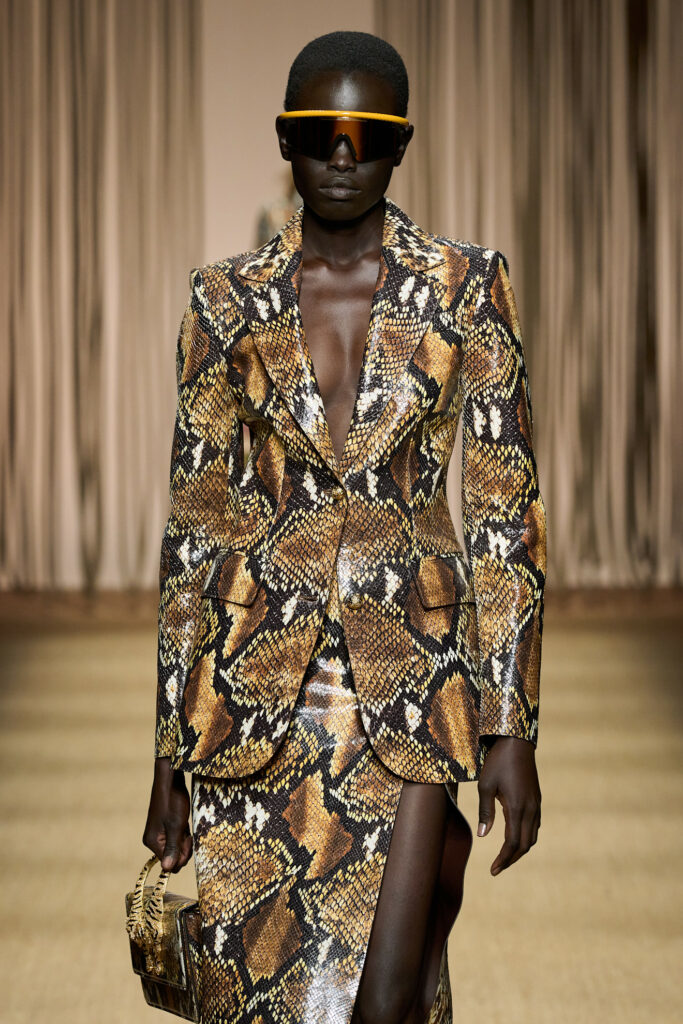 Roberto Cavalli PE 25 - Credits Launchmetrics/Spotlight