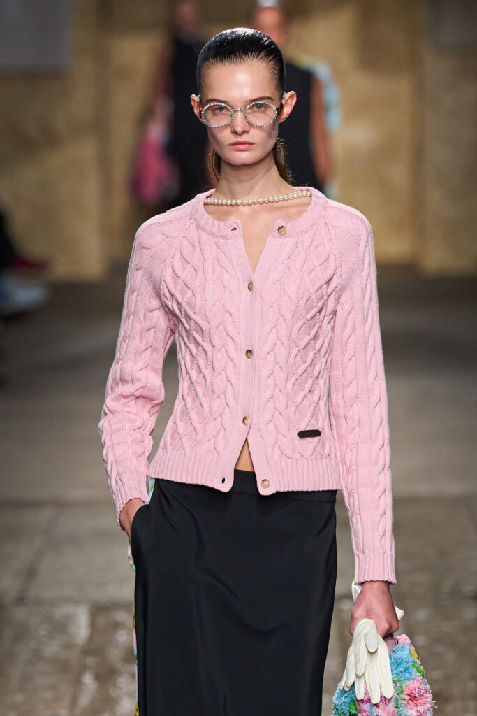 Moschino PE25 - Credits Launchmetrics/Spotlight