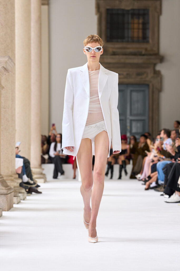 Trasparenze - Sportmax PE25 - Credits Launchmetrics/Spotlight