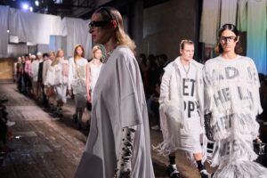 Moschino Primavera/Estate 2025